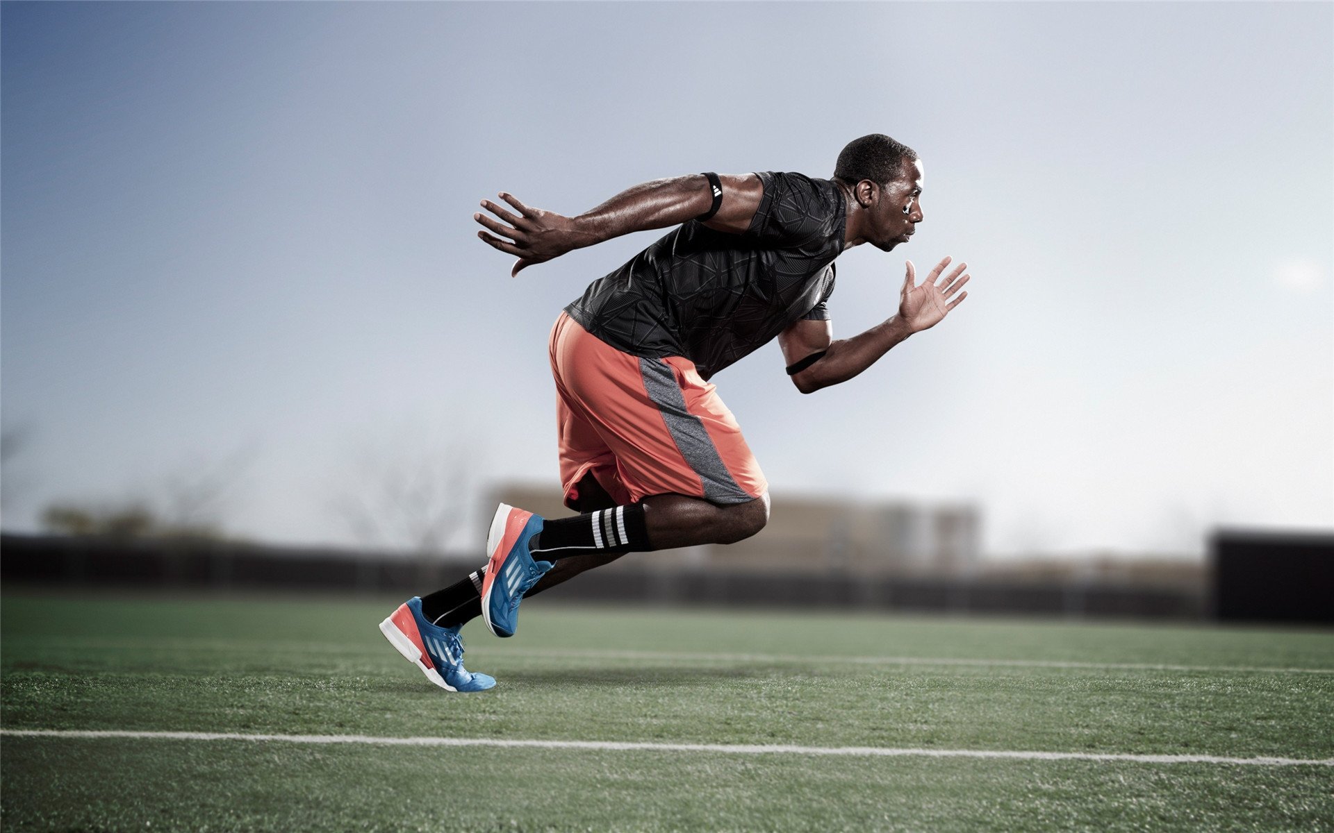 德罗赞返乡暴走砍42分，猛龙加时鏖战力克十冠王广东